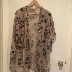 Beautiful kimono   Never worn! Large